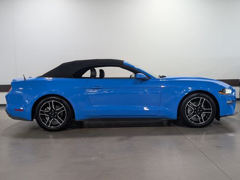 Used 2023 Ford Mustang Premium RWD image 9