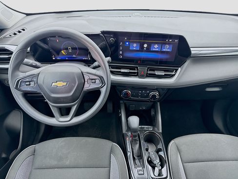 Used 2024 Chevrolet TrailBlazer LT FWD image 14