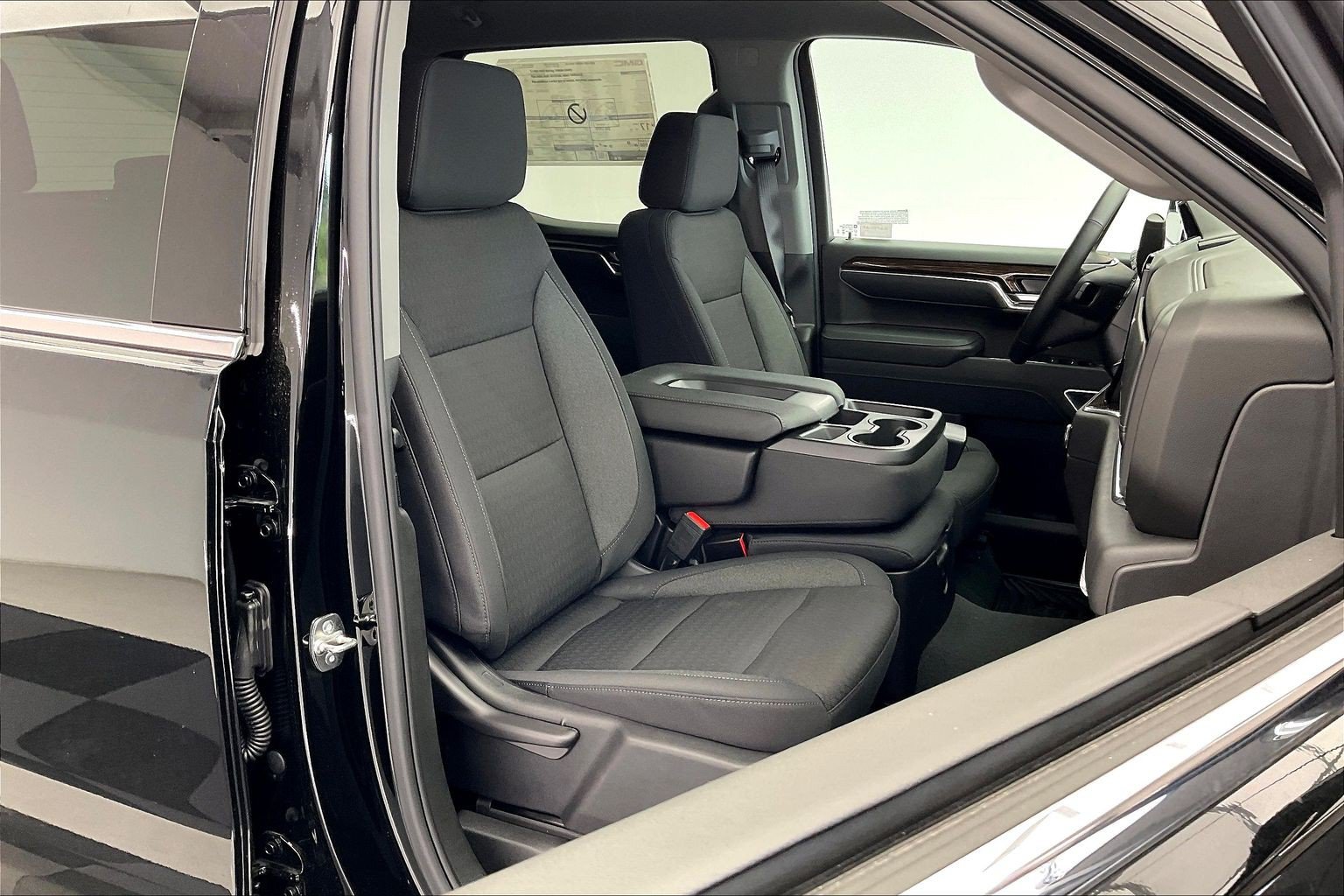 New 2026 GMC Sierra 1500 SLE AWD/4WD image 9