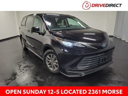 Used 2021 Toyota Sienna LE