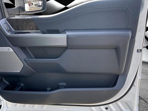 New 2026 Ford F350 Lariat w/ Black Appearance Package AWD/4WD image 28