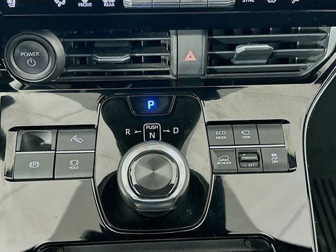 Used 2023 Toyota bZ4X XLE image 24