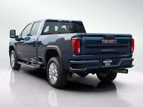 Used 2022 GMC Sierra 3500 Denali AWD/4WD image 3