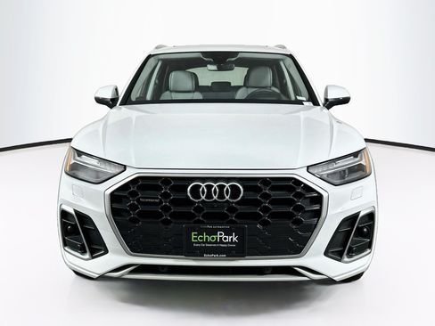 Used 2023 Audi Q5 2.0T Prestige w/ Prestige Package AWD/4WD image 2