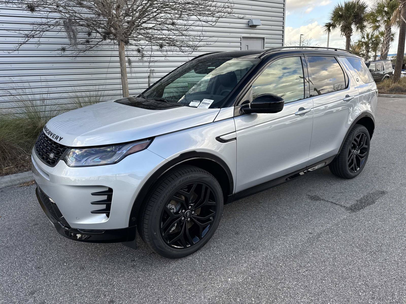 Used 2026 Land Rover Discovery Sport Landmark AWD/4WD image 1