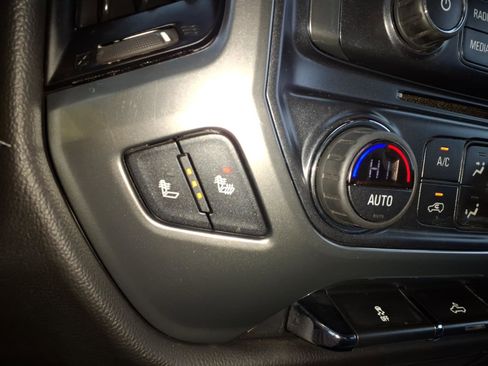 Used 2019 Chevrolet Silverado 1500 LT w/ All Star Edition image 23