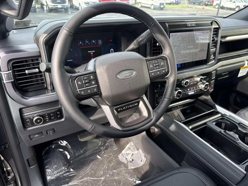 New 2026 Ford F350 Platinum w/ Tremor Off-Road Package AWD/4WD image 13