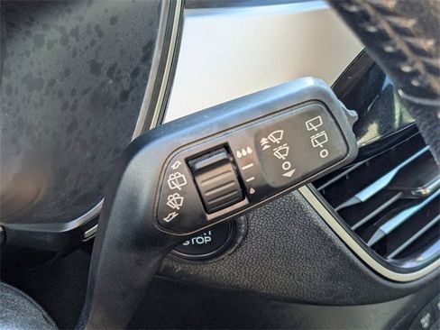 Used 2020 Ford Escape SEL image 30