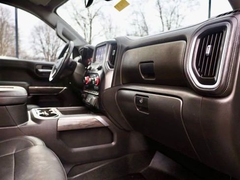 Used 2021 Chevrolet Silverado 1500 LTZ w/ Z71 Off-Road Package image 38