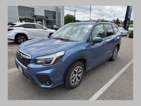Used 2021 Subaru Forester Premium AWD/4WD image 1