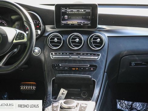 Used 2018 Mercedes-Benz GLC 300 image 16