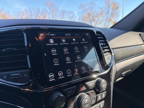 Used 2019 Jeep Grand Cherokee Trailhawk w/ Trailhawk Luxury Group image 33