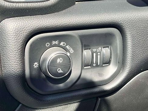 Used 2024 RAM 2500 Laramie AWD/4WD image 26