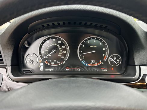 Used 2014 BMW 535i xDrive Sedan image 17