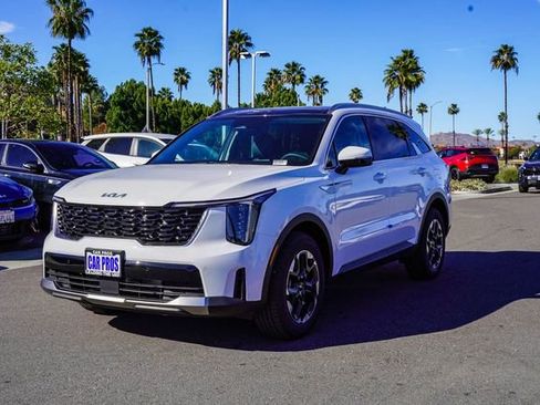 New 2026 Kia Sorento LX image 4