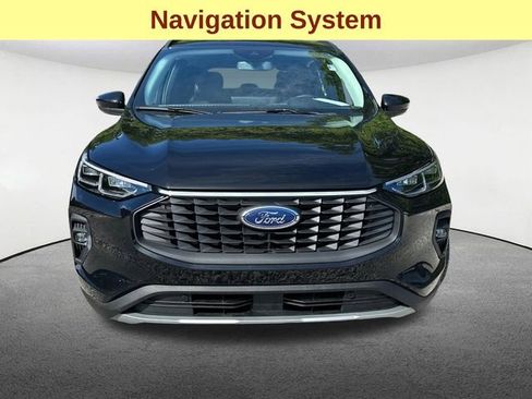Used 2025 Ford Escape Platinum AWD/4WD image 3