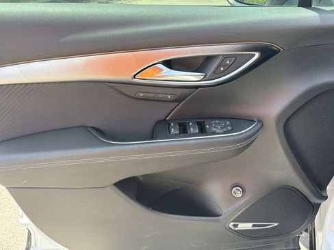 Used 2024 Buick Envision Sport Touring AWD/4WD image 12