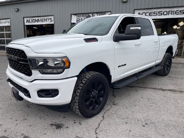 Used 2023 RAM 2500 Big Horn w/ Level 2 Equipment Group AWD/4WD image 3
