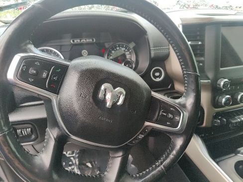 Used 2019 RAM 1500 Laramie AWD/4WD image 28