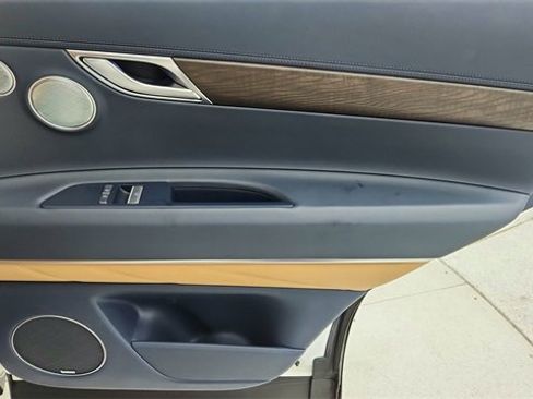 Used 2023 Genesis GV80 3.5T w/ Prestige Package image 28