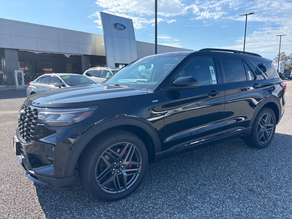New 2027 Ford Explorer ST-Line w/ Premium Package AWD/4WD image 4
