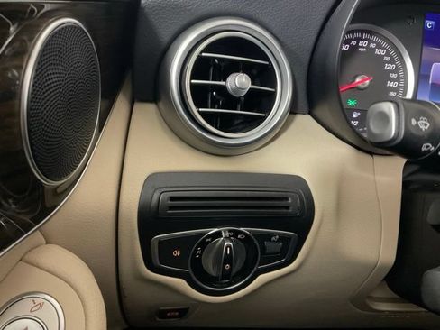 Used 2016 Mercedes-Benz GLC 300 4MATIC image 20