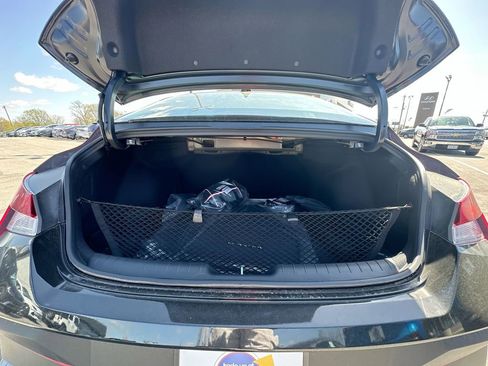 Used 2025 Hyundai Elantra Sport FWD image 49