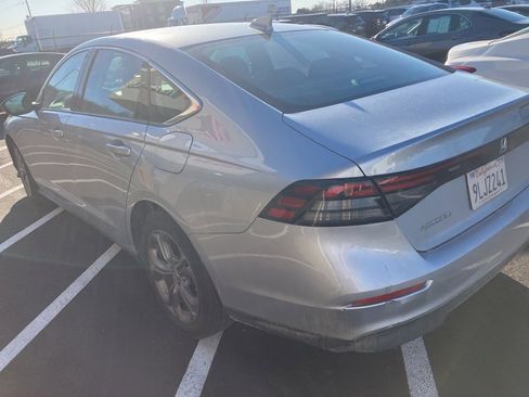 Used 2024 Honda Accord EX image 4