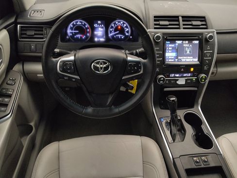 Used 2017 Toyota Camry XLE FWD image 22