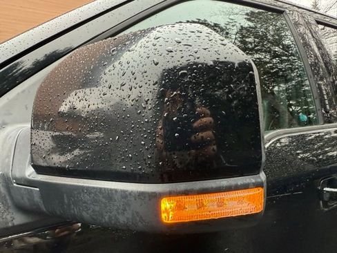 Used 2016 Ford F150 Lariat w/ Equipment Group 502A Luxury image 32