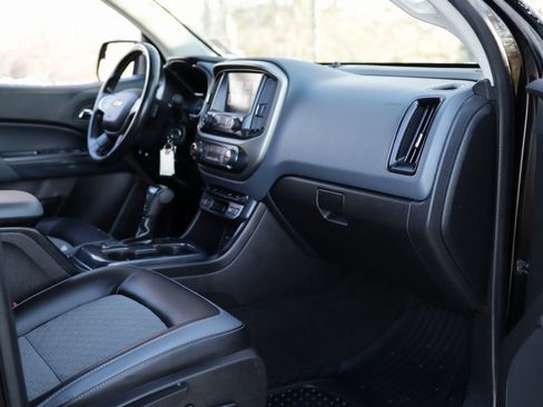 Used 2016 Chevrolet Colorado Z71 image 28
