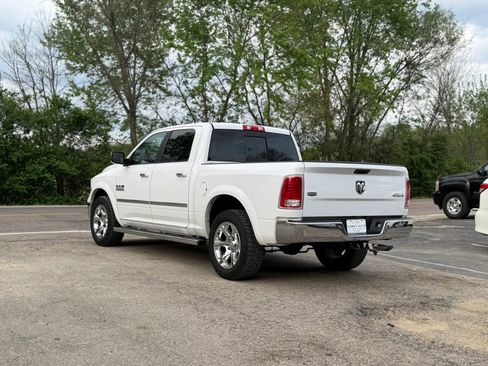 Used 2016 RAM 1500 Laramie w/ Convenience Group AWD/4WD image 13