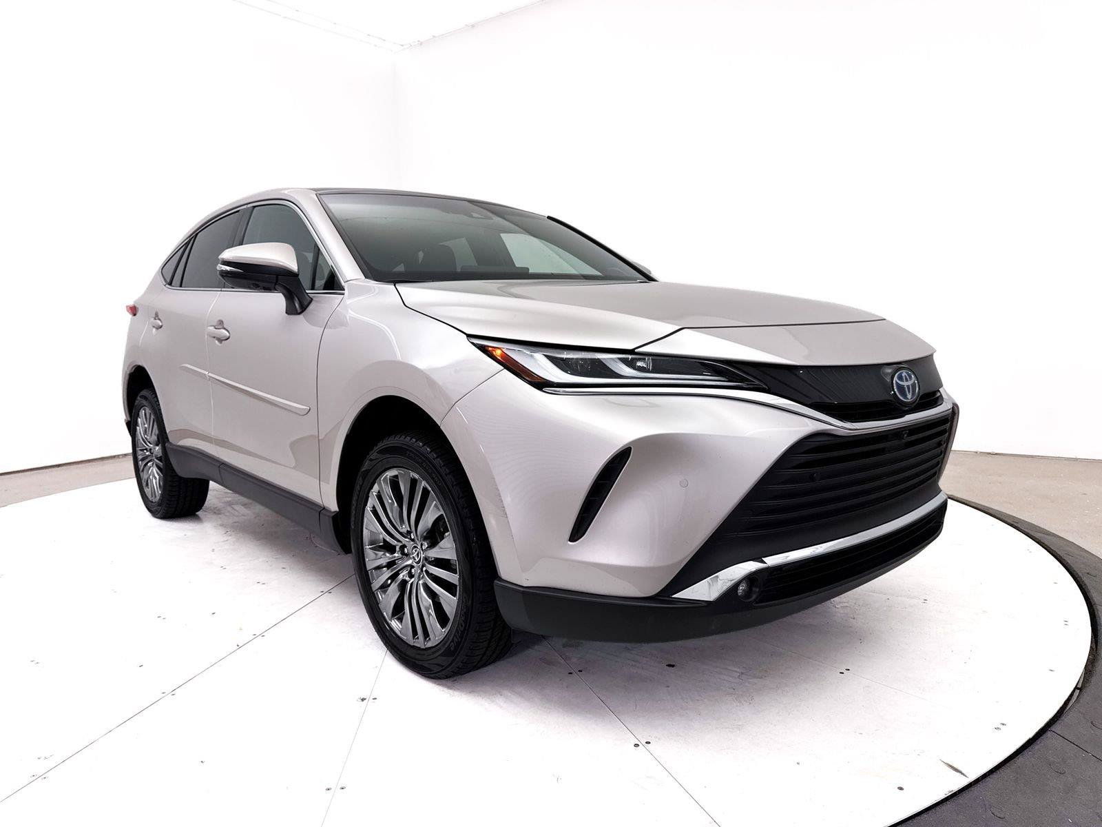 Used 2023 Toyota Venza Limited AWD/4WD image 12