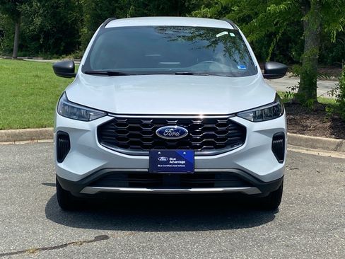 Certified 2025 Ford Escape ST-Line w/ Equipment Group 301A FWD image 6