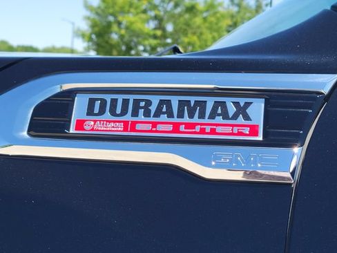 Used 2021 GMC Sierra 3500 Denali w/ Denali Black Diamond Edition AWD/4WD image 16
