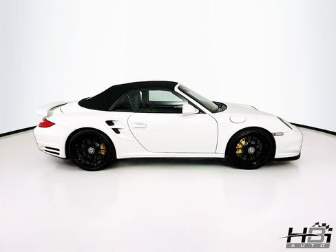 Used 2011 Porsche 911 Turbo S image 5