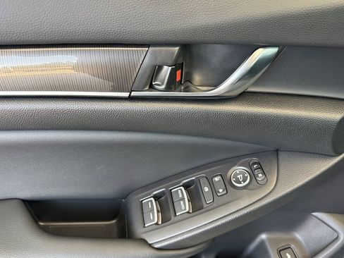 Certified 2022 Honda Accord Sport image 15