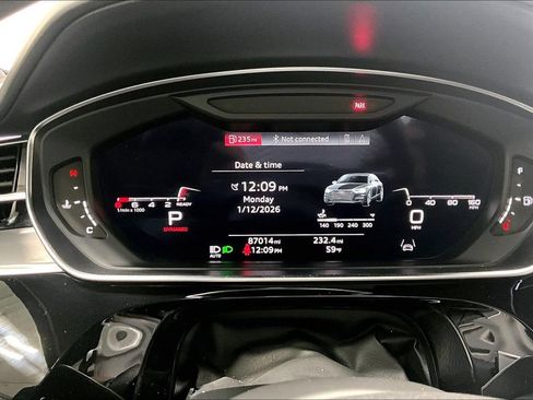 Used 2021 Audi A8 L 4.0T image 21