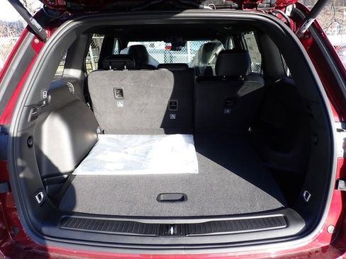 New 2025 Jeep Grand Cherokee Limited w/ Black Appearance Package image 6