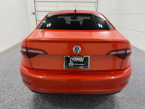 Used 2019 Volkswagen Jetta SE FWD image 5