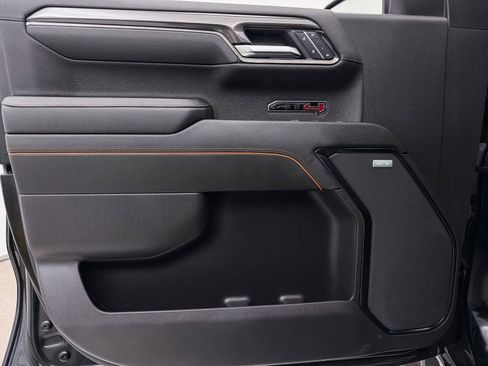 Used 2024 GMC Sierra 1500 AT4 w/ Technology Package image 19