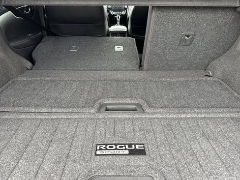 Used 2019 Nissan Rogue Sport SL image 15