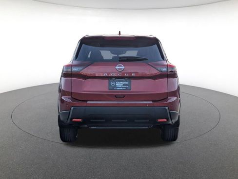 Used 2025 Nissan Rogue SV w/ SV Premium Package FWD image 6