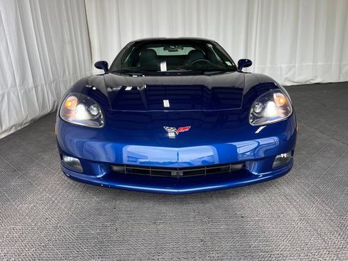 Used 2007 Chevrolet Corvette Coupe w/ Preferred Equipment Group RWD image 24