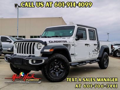 Used 2023 Jeep Gladiator Sport