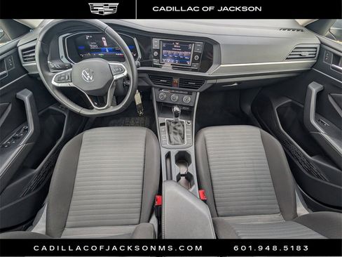 Used 2024 Volkswagen Jetta S image 9