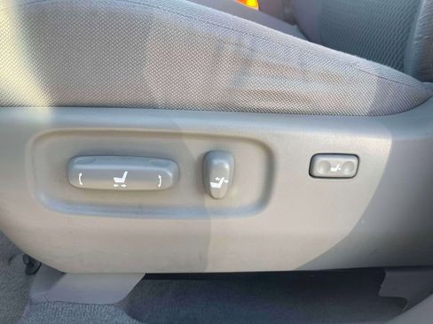 Used 2006 Toyota Highlander 4WD Hybrid image 16