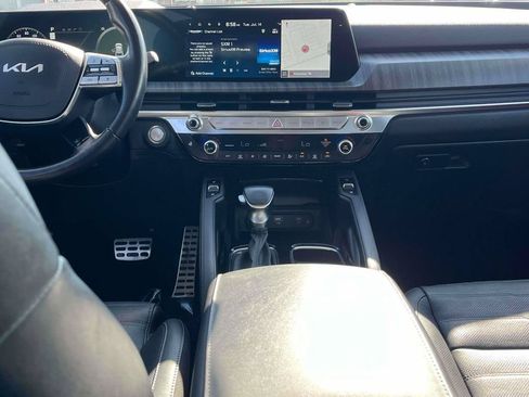 Used 2023 Kia Telluride SX Prestige AWD/4WD image 3