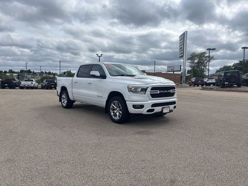 Used 2023 RAM 1500 Laramie AWD/4WD image 9