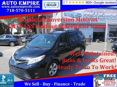 Used 2018 Toyota Sienna LE FWD image 1